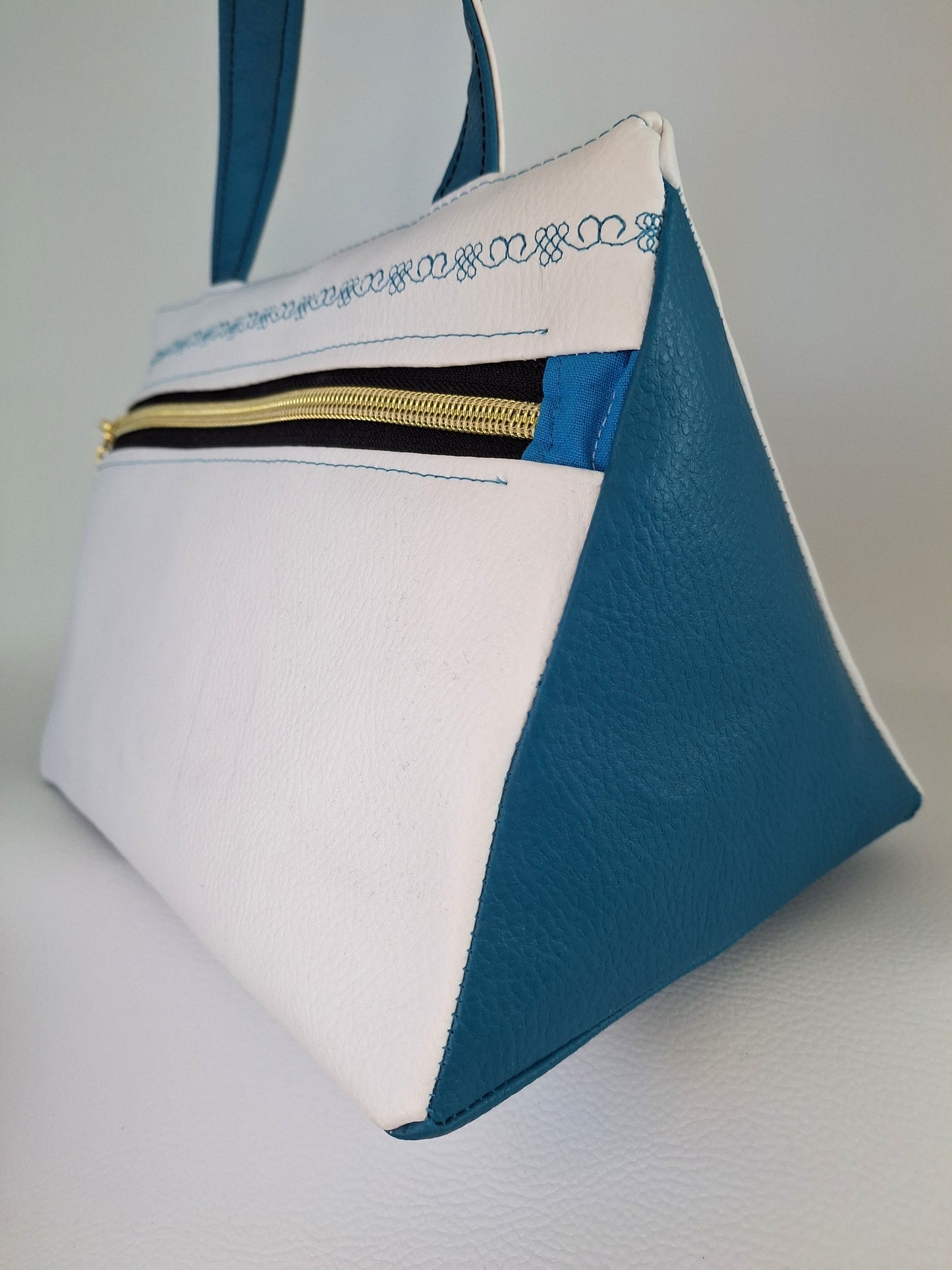 Trousse Toblerone  Blanche