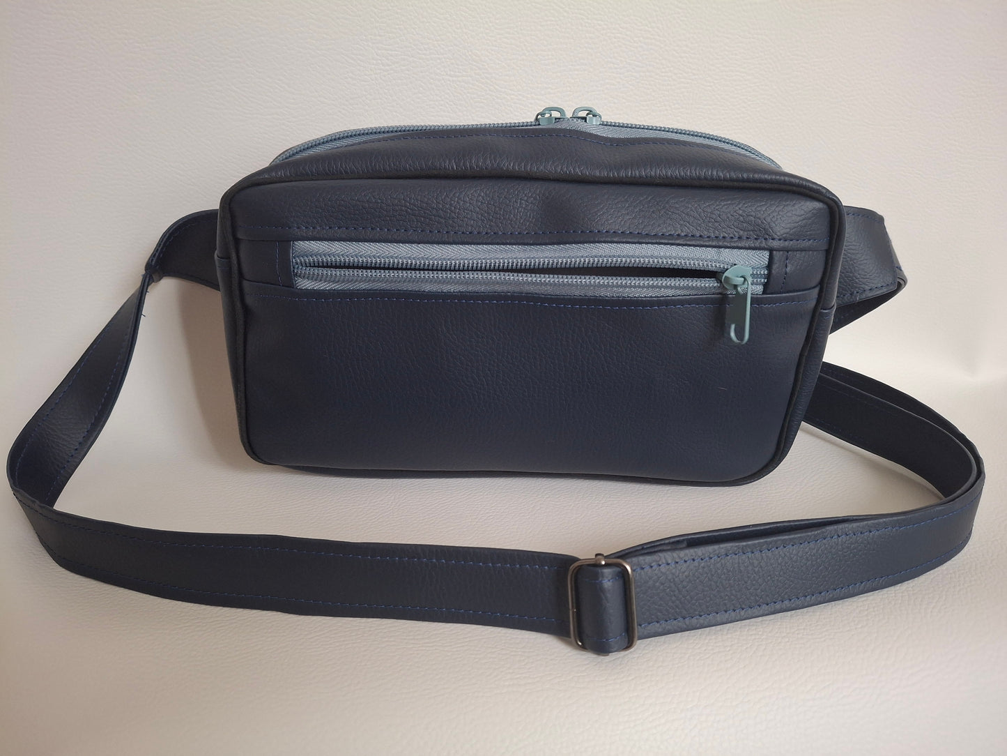 Sac banane/sacoche Milou