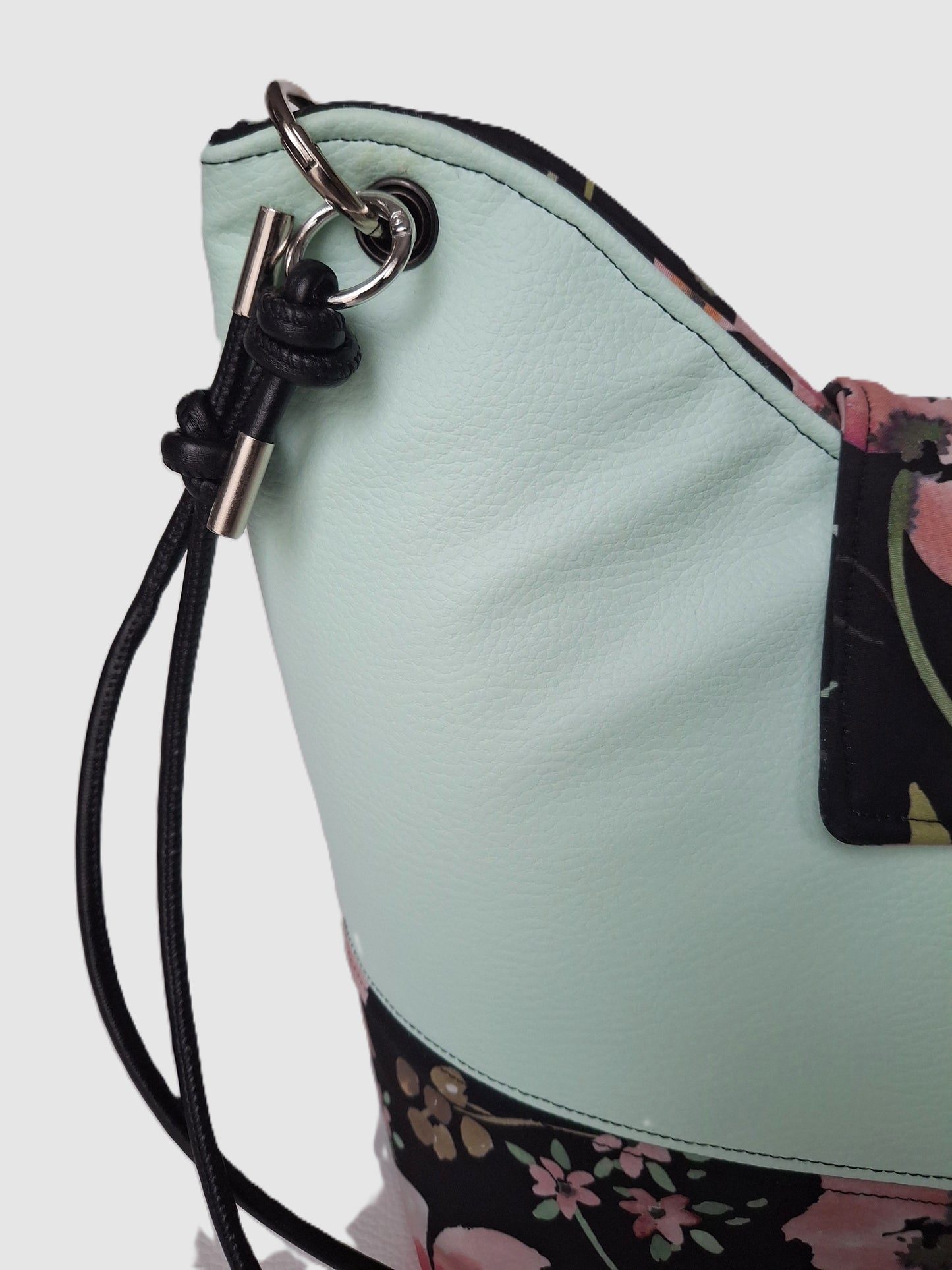 Sac Yanna